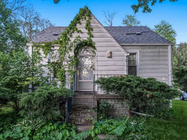 6275 Randolph St, Hobart, IN 46342