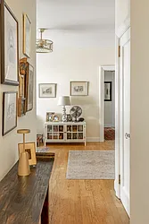 345 East 77th Street, #3C