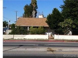 15161 Nordhoff St, North Hills, CA 91343