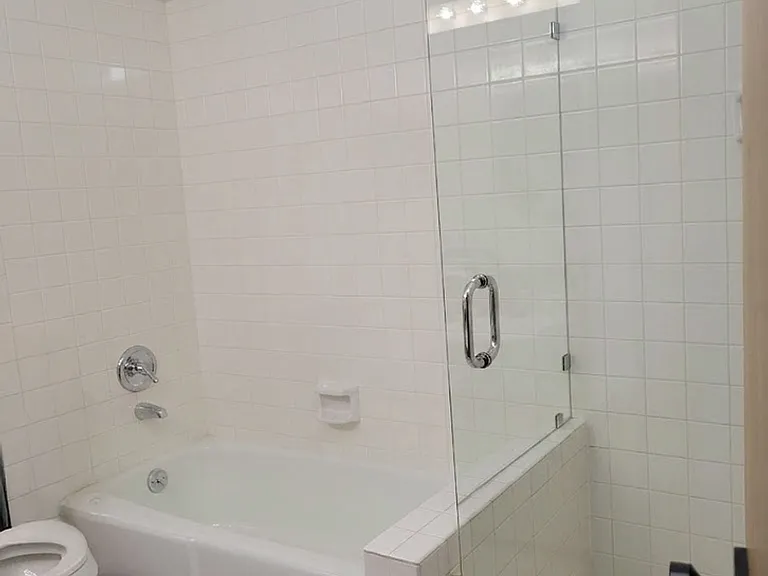1140 Portland Pl #205 — Photo 8