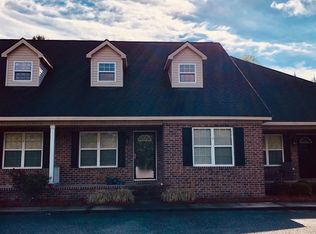 118 Lakeview Commons Dr, Statesboro, GA 30461