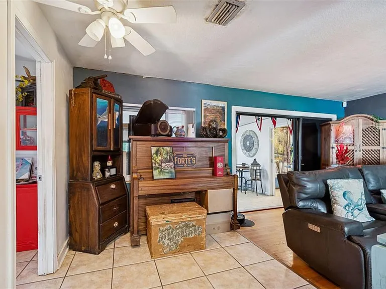 2120 Coronada Way S — Photo 16