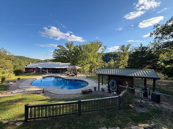 6198 Shady Hills Ln