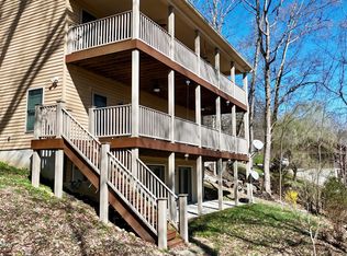 525 N Riverbend Rd, Leitchfield, KY 42754