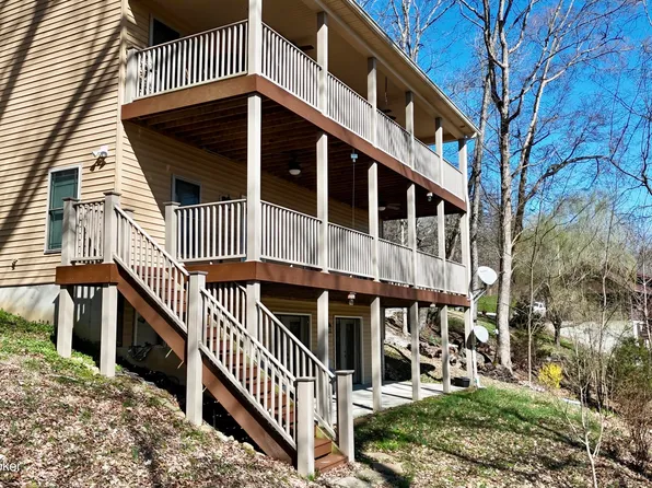 525 N Riverbend Rd, Leitchfield, KY 42754