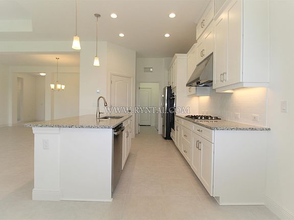 Open Kitchen