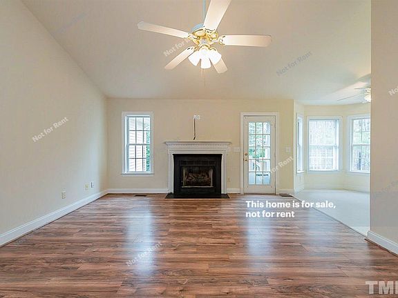 3rd image of 140 Spencers Gate Dr