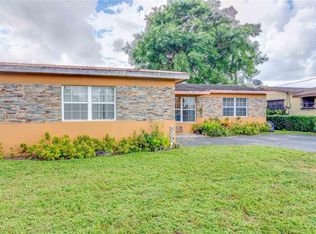 8590 NW 20th Ct, Sunrise, FL 33322