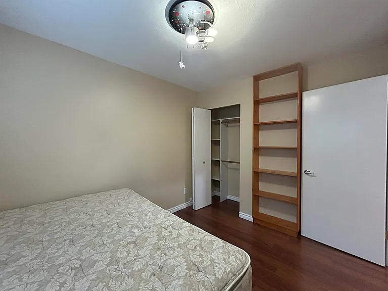 3147 W 8th Ave — Photo 9
