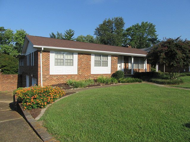 1st image of 129 Lovella Dr #00