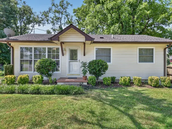 402 Joann St, Gallatin, TN 37066