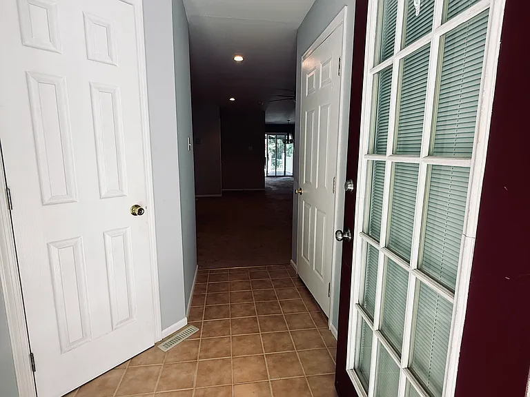 1688 Pinewind Dr — Photo 3