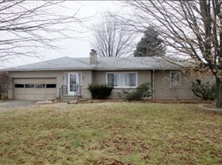 49496 County Road 665, Paw Paw, MI 49079