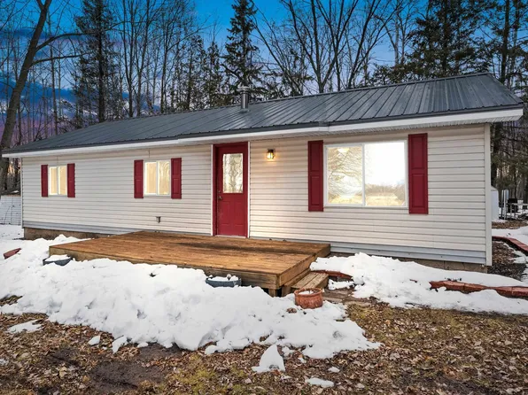 W8120 County Road M, Coleman, WI 54112