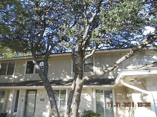 2nd image of 9505 Lake Ln