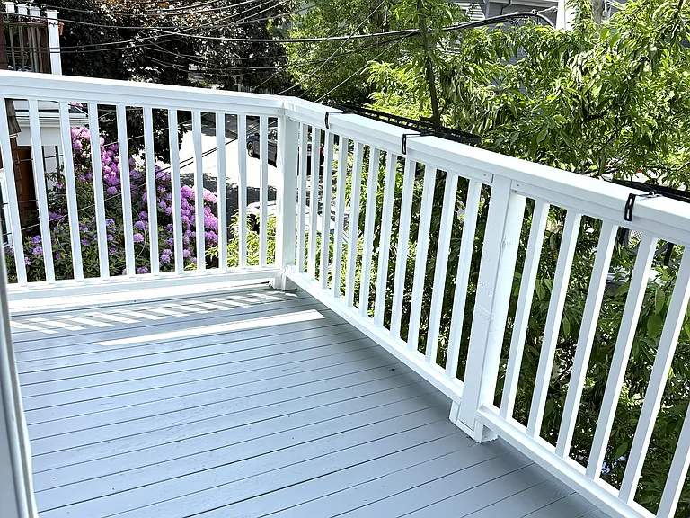 Front deck