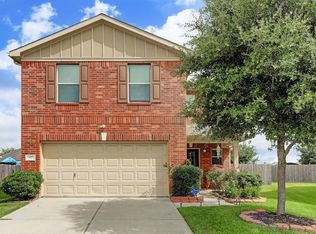 827 Sweet Flower Dr, Houston, TX 77073