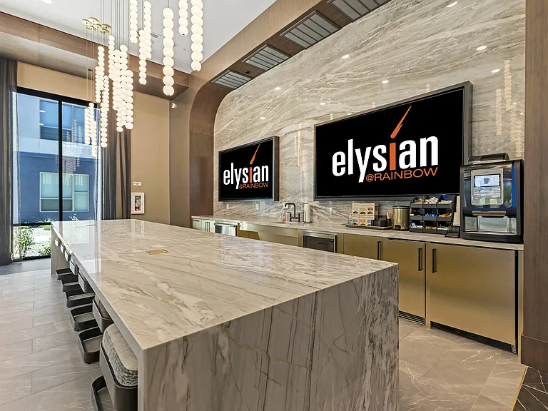 Elysian at Rainbow — Photo 12
