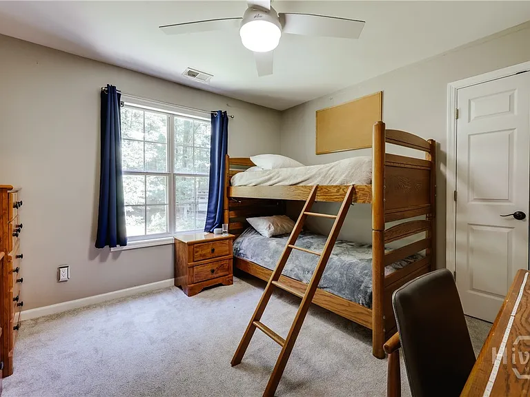 2221 Whippoorwill Rd — Photo 17