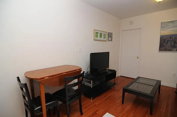 Rented by Consortio Funding LLC | media 26