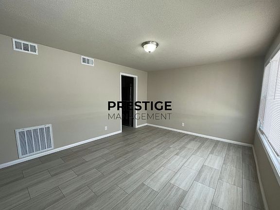 2nd image of 2030-36 Tennessee St #2030
