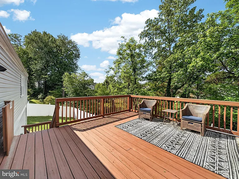 3806 Candlelight Ct — Photo 47