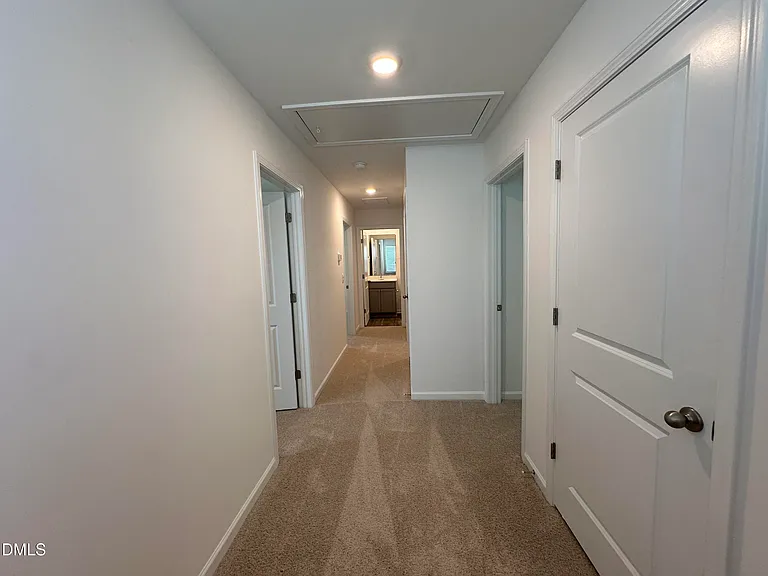 250 Bay Laurel Dr — Photo 15