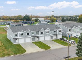 725 4th St SE #1, Lake Preston, SD 57249