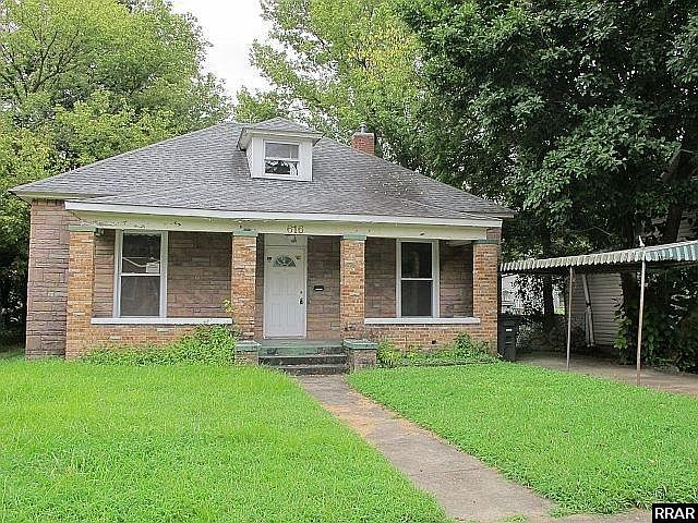 1st image of 616 N 2nd St