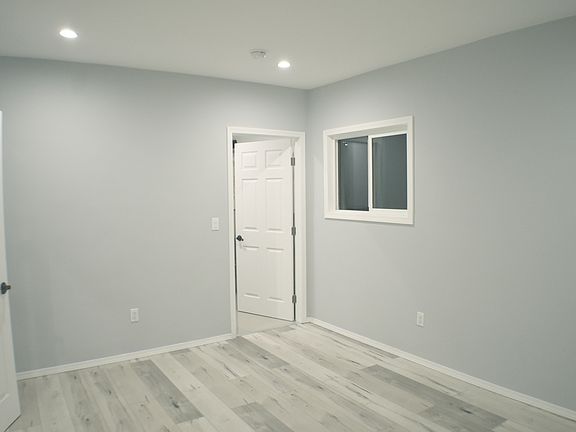 5th image of 1855 W 67th St