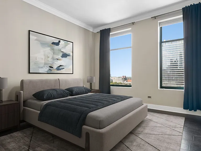 340 W Superior St #1201 — Photo 11