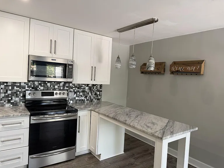 3211 SW 44th St #215 — Photo 4
