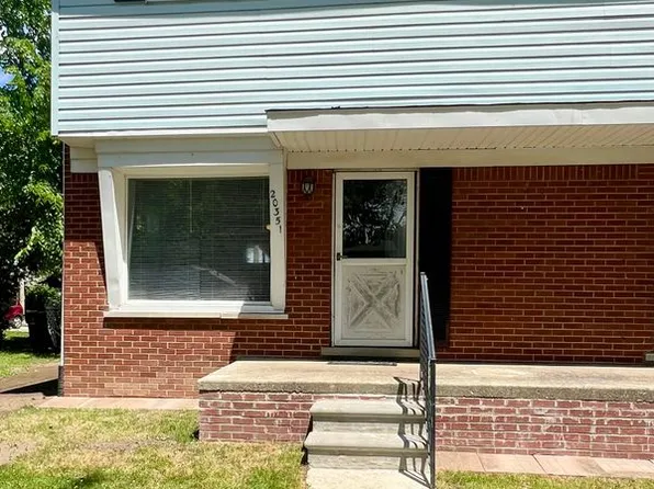 20351 E Eight Mile Rd, Saint Clair Shores, MI 48080