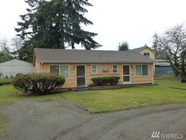 1st image of 706 708 128th St S