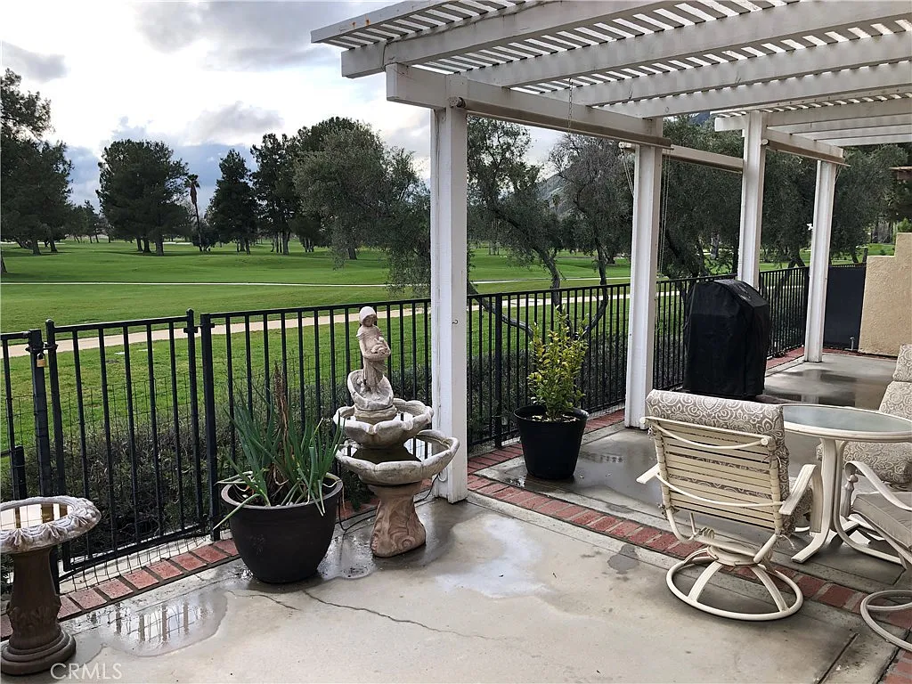 2 bed, 1347 sqft, $2,150 — Photo 3