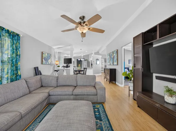 7781 La Fiesta Way, Sacramento, CA 95828