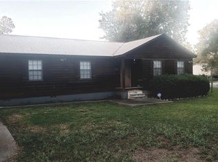 503 E Perry St, Demopolis, AL 36732