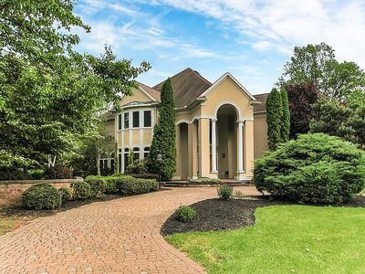 200 Sherwood Dr, Reading, PA, 19606