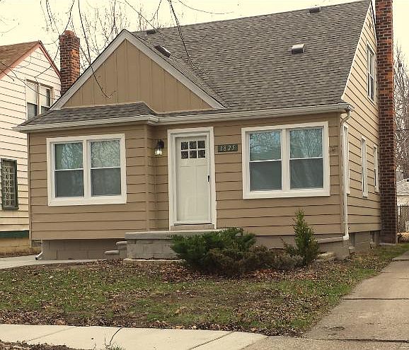 1st image of 1825 Buckingham Ave