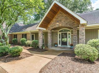 9289 Davies Plantation Rd, Bartlett, TN 38133