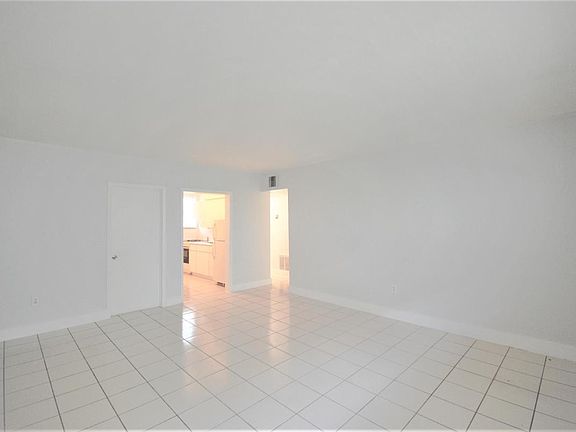 2nd image of 1265 Marseille Dr APT 131