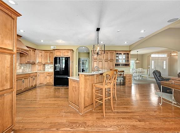 3rd image of 24406 E Woodland Cir