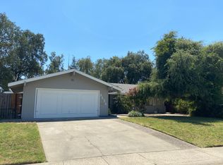 5636 Lancelot Dr, Sacramento, CA 95842