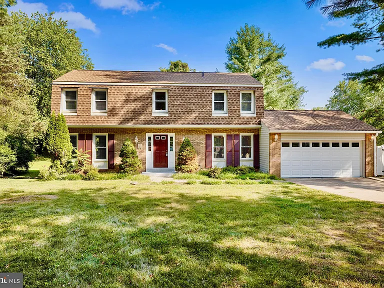 1518 Gingerwood Ct — Photo 2
