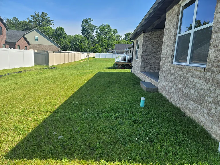 3611 Sand Dr — Photo 2