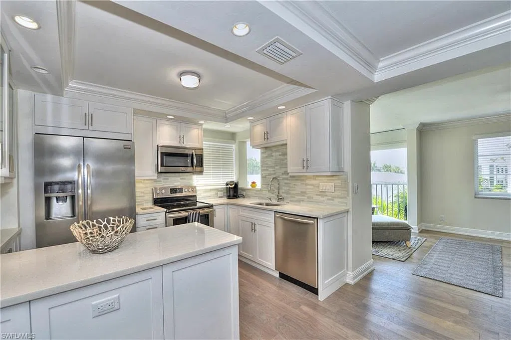 3 bed, 2.0 bath, 1265 sqft, $12,000 — Photo 3