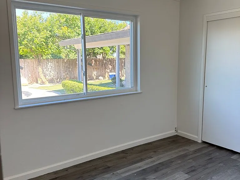 14944 Badger Flat Rd — Photo 2