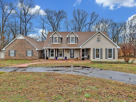 3rd image of 274 Todd Ln