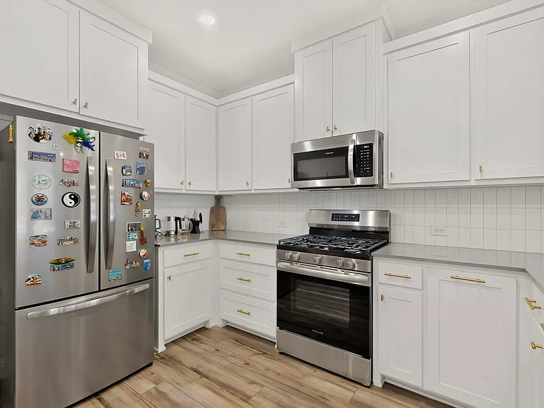 605 Friendswood Dr — Photo 22
