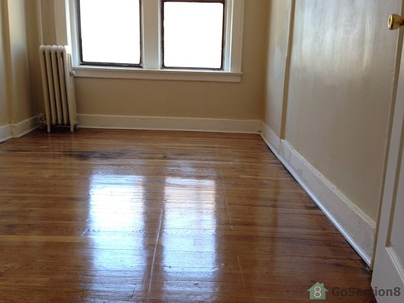 5th image of 329 Park Ave APT 5